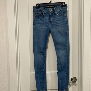 Express Jeans
